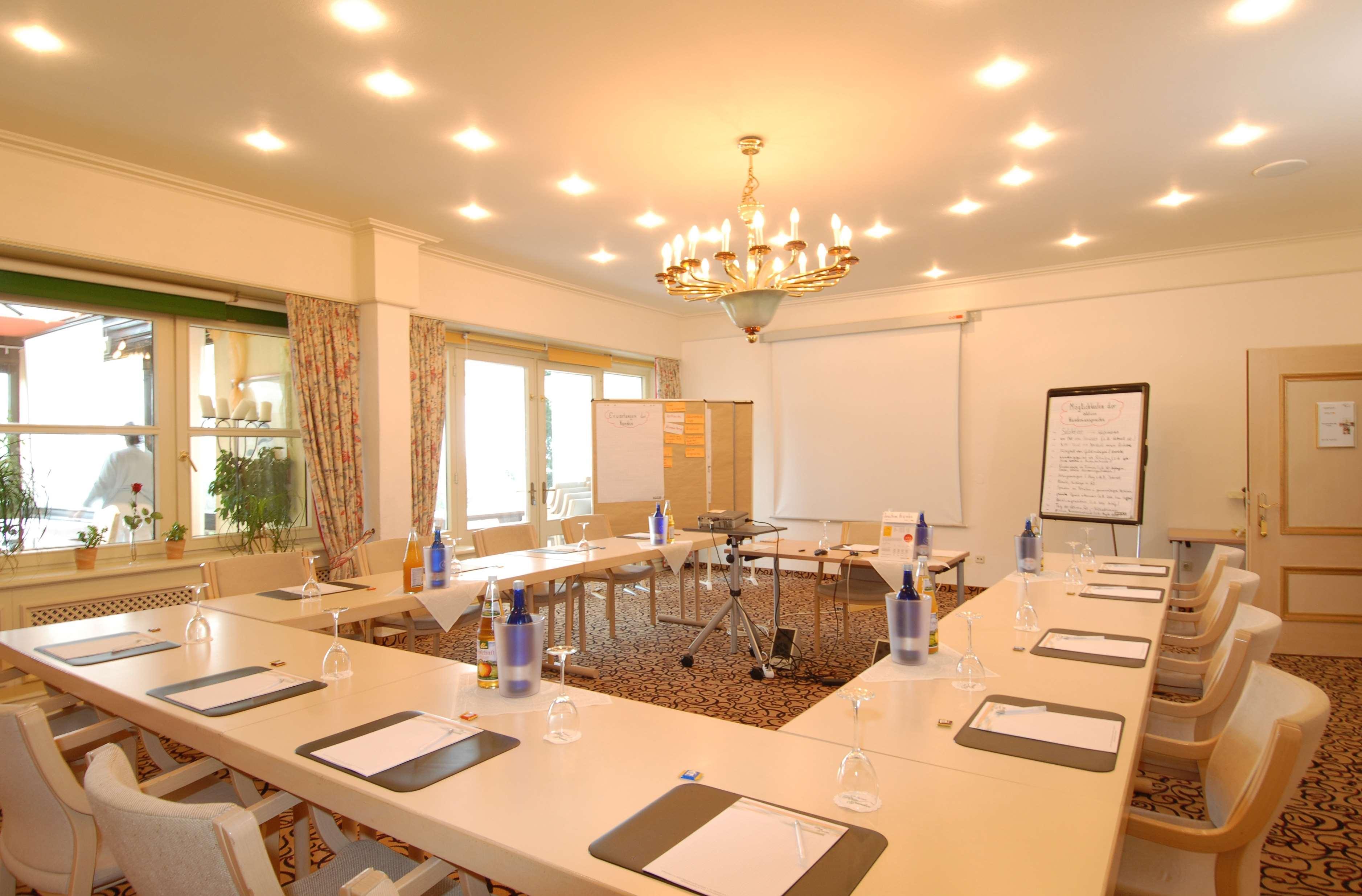 Sure Hotel By Best Western Rhoen Garden Poppenhausen Dış mekan fotoğraf