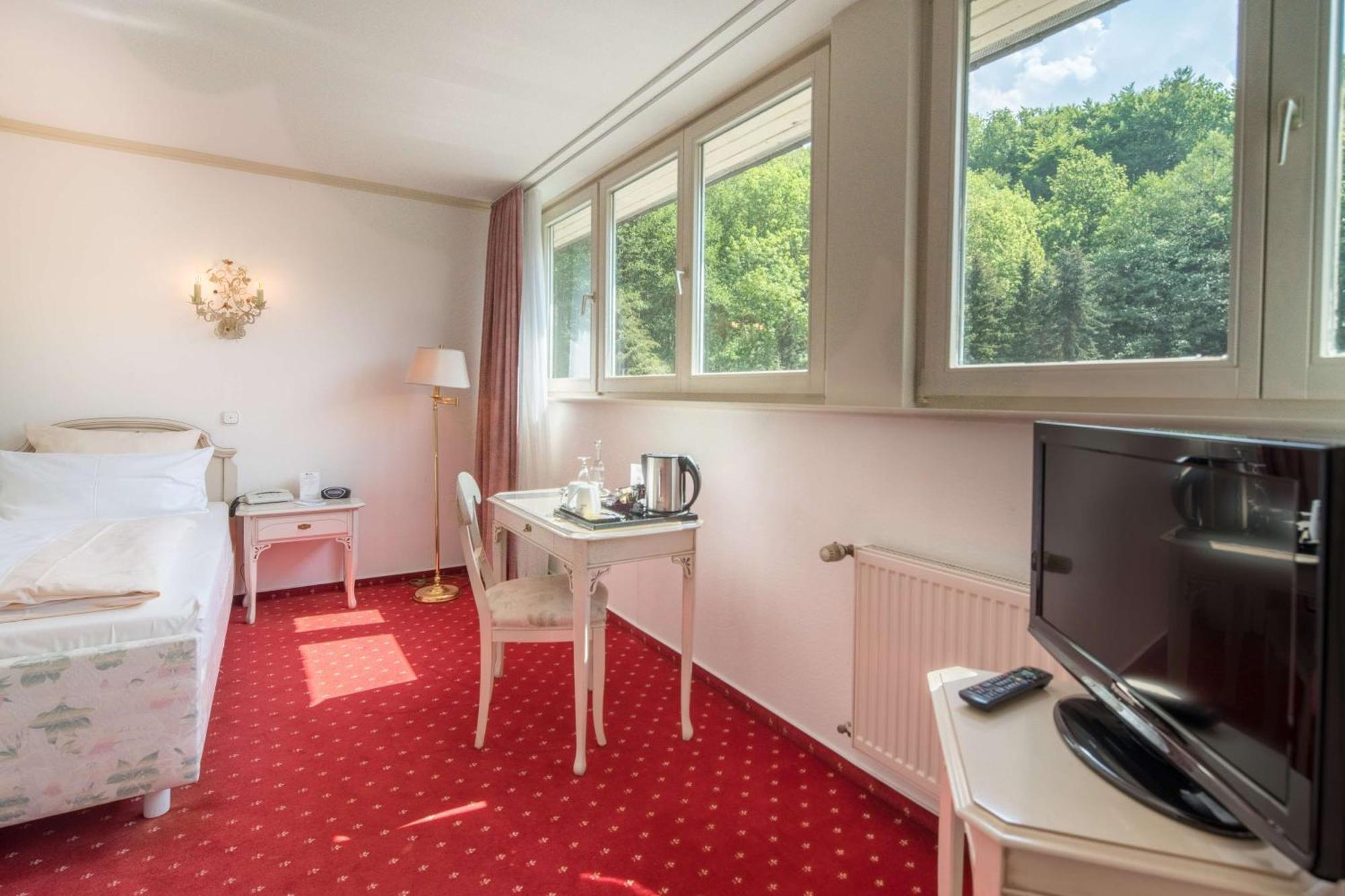 Sure Hotel By Best Western Rhoen Garden Poppenhausen Dış mekan fotoğraf