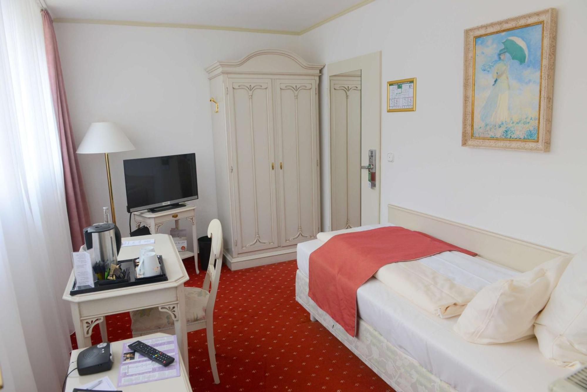 Sure Hotel By Best Western Rhoen Garden Poppenhausen Dış mekan fotoğraf