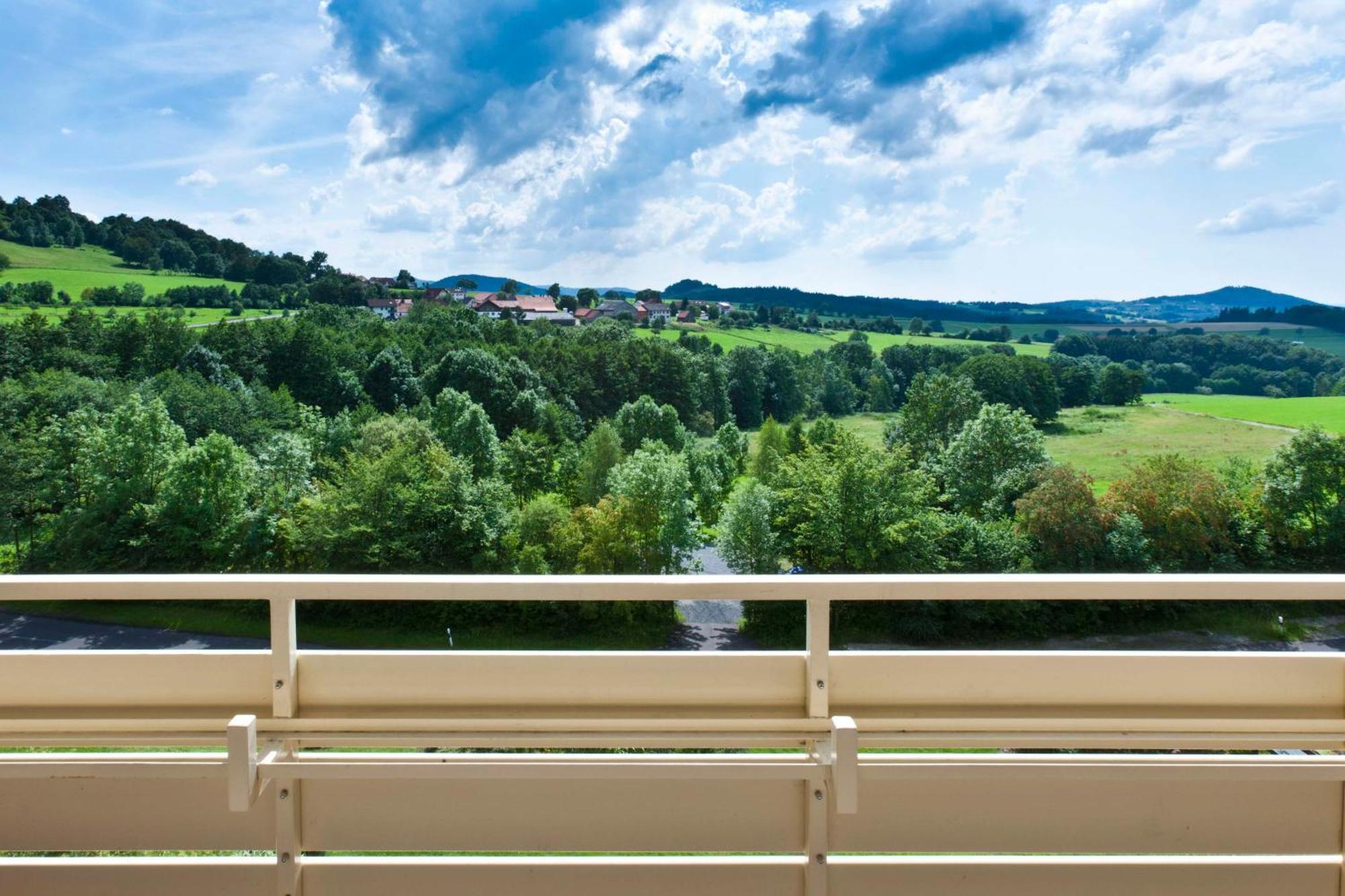 Sure Hotel By Best Western Rhoen Garden Poppenhausen Dış mekan fotoğraf