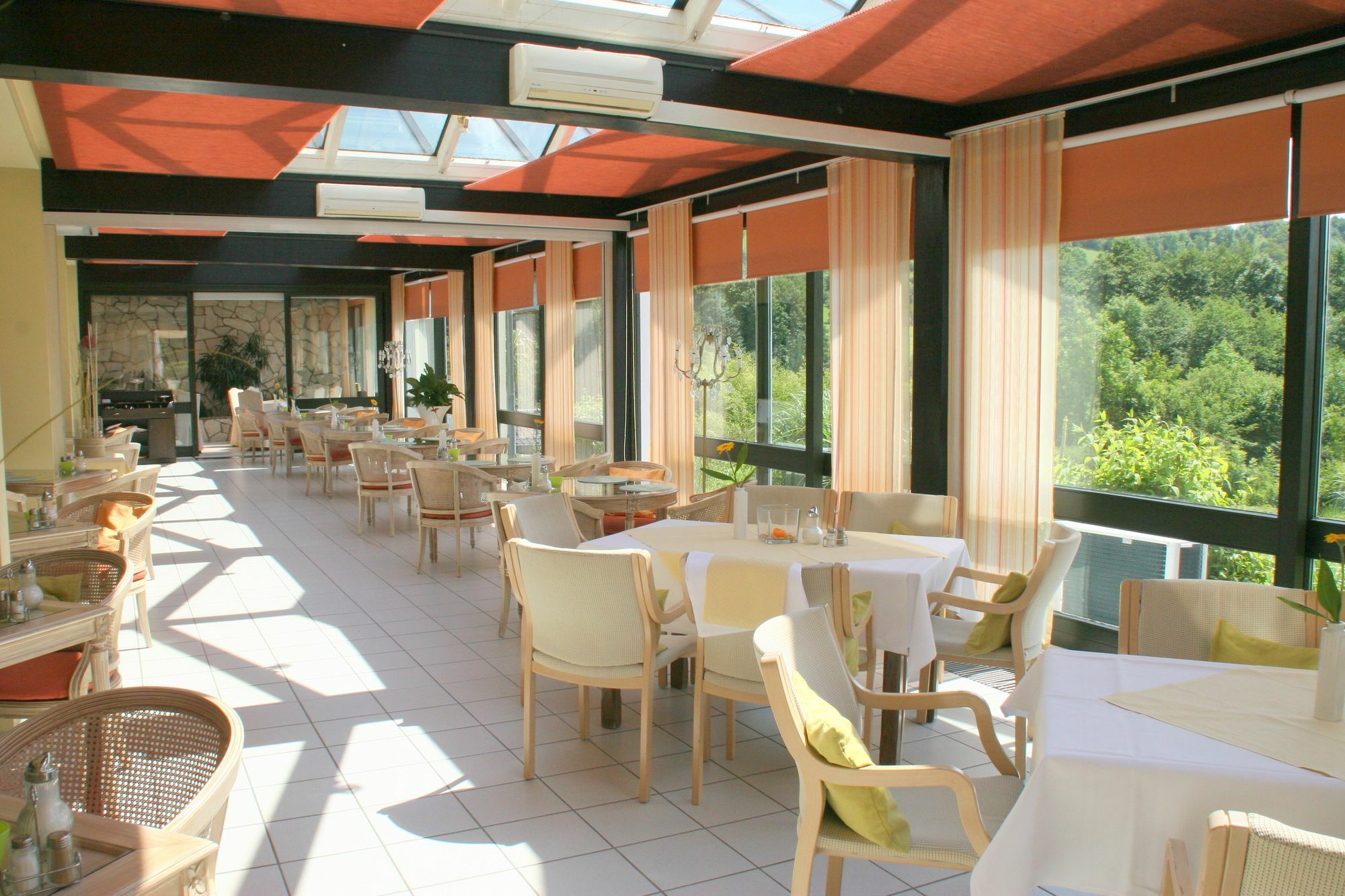 Sure Hotel By Best Western Rhoen Garden Poppenhausen Dış mekan fotoğraf